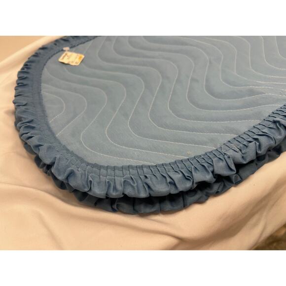 4 Vintage Quilted Oval Blue Cloth Placemats Ruffle Edge Retro 80s Lot Of 4 - Picture 2 of 8